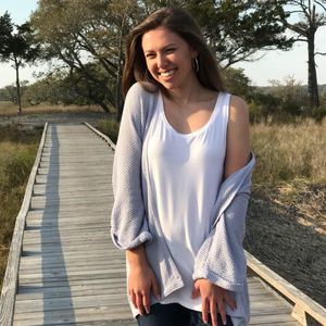 Meet your Posher, Taylor